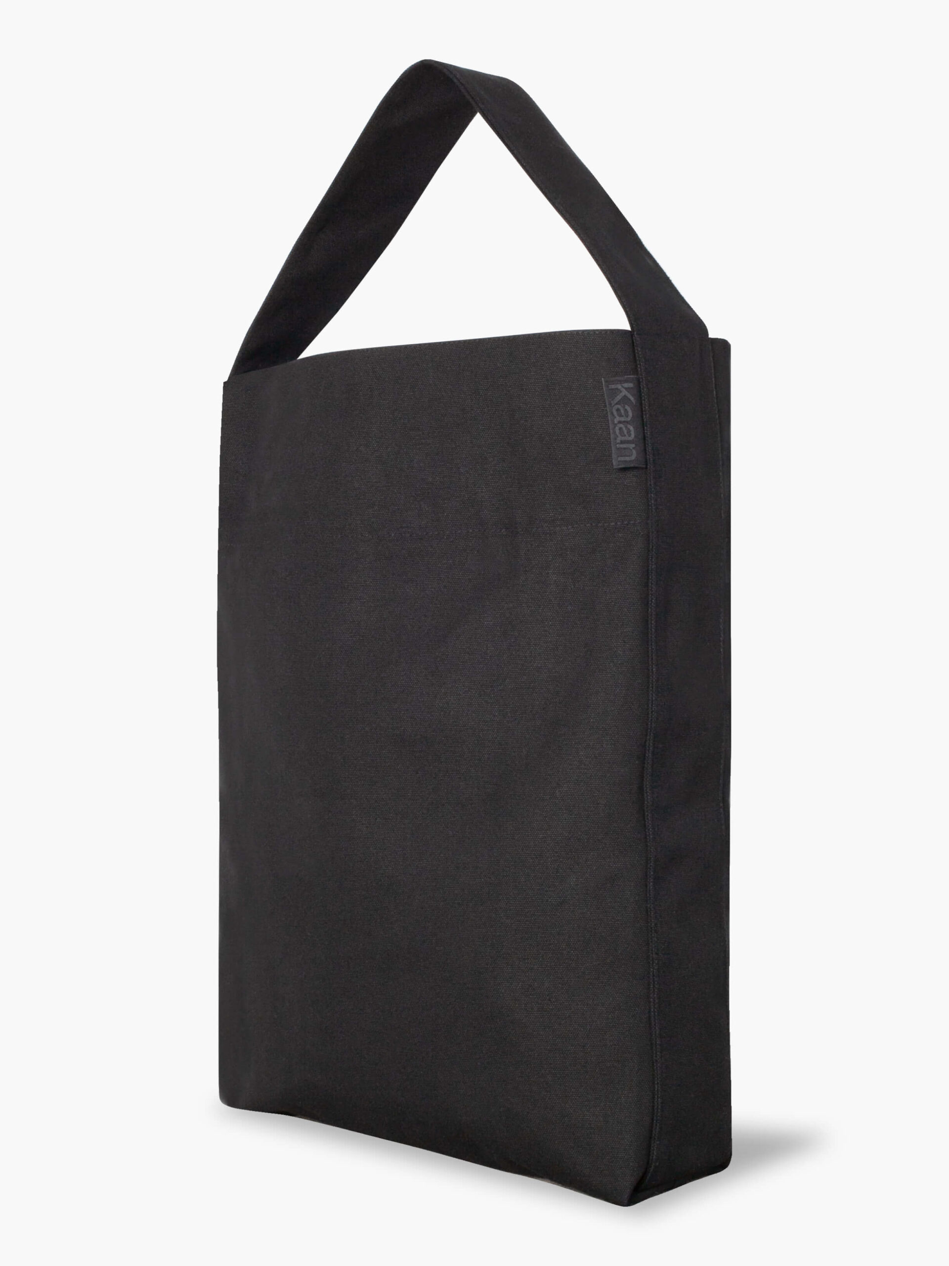 L-C-Black01-2